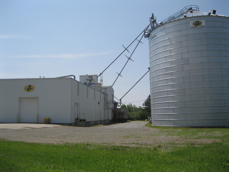 More Photos Of 153 North St, Presque Isle Industrial For Sale