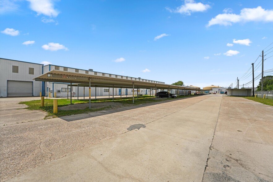 More Photos Of 12602 FM-529, Houston Warehouse For Lease