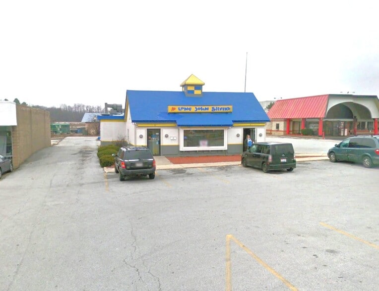 More Photos Of 2520 Romig Rd, Akron Fast Food For Lease