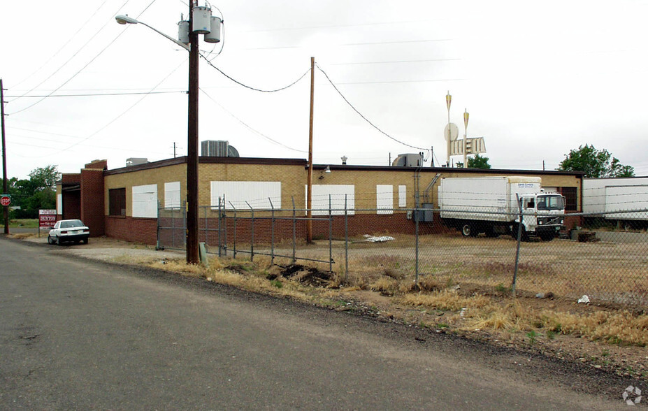 Primary Photo Of 3505 E 39th Ave, Denver Manufacturing For Lease