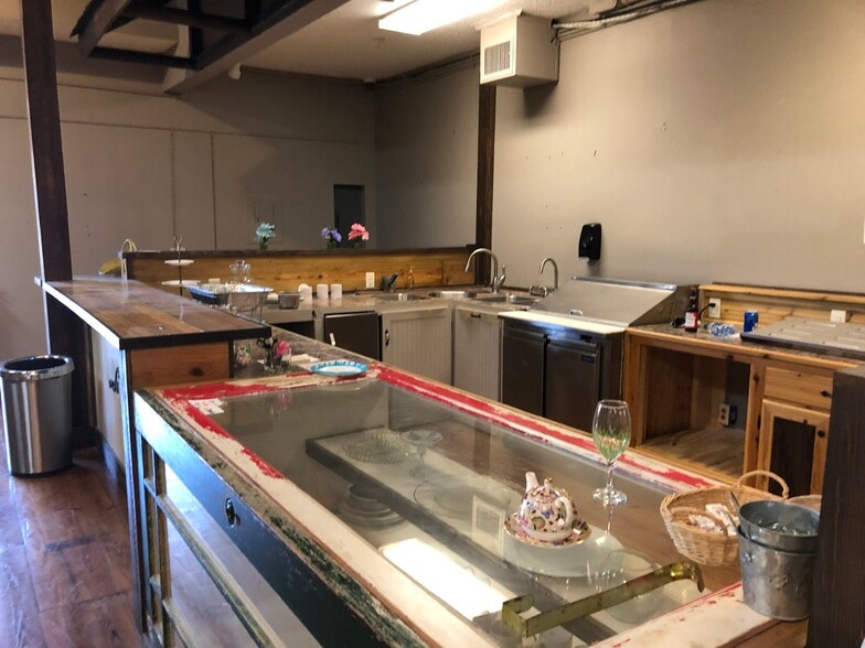 More Photos Of 1808 Front St, Slidell Office For Lease