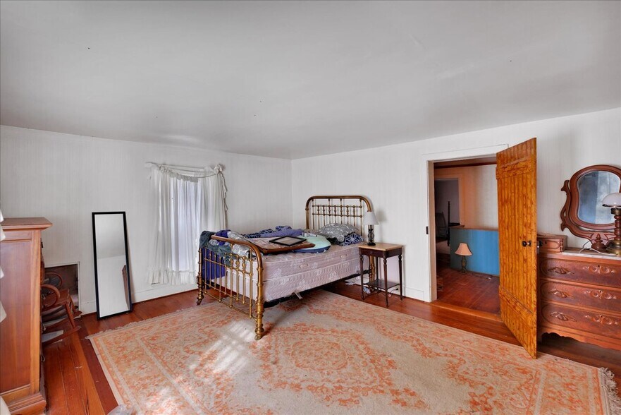 More Photos Of 9512 National Turnpike, Fairdale Land For Sale