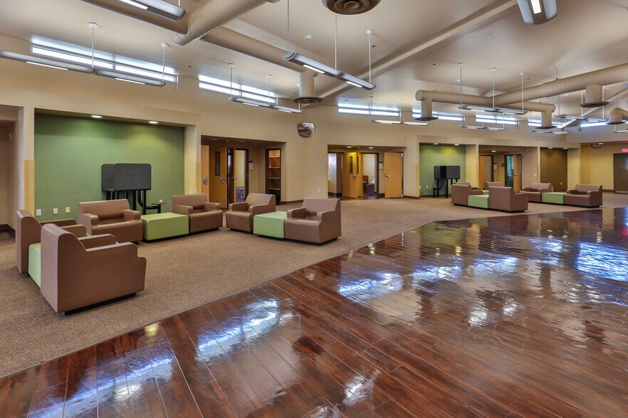 More Photos Of 1741 Sycamore Ave., Kingman Healthcare For Sale