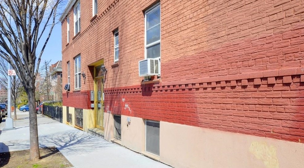 More Photos Of 41 - 53 68th St, Woodside Apartments For Sale