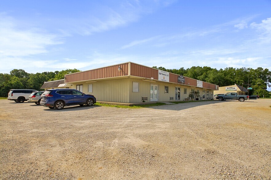 More Photos Of 1604 US 160 West, West Plains Storefront Retail Office For Sale