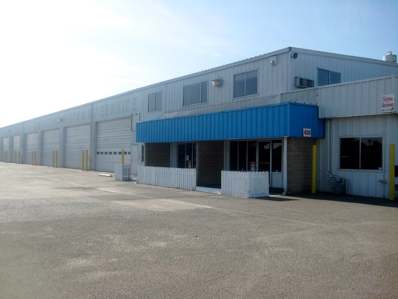 More Photos Of 248 E Kettleman Ln, Lodi Auto Dealership For Sale