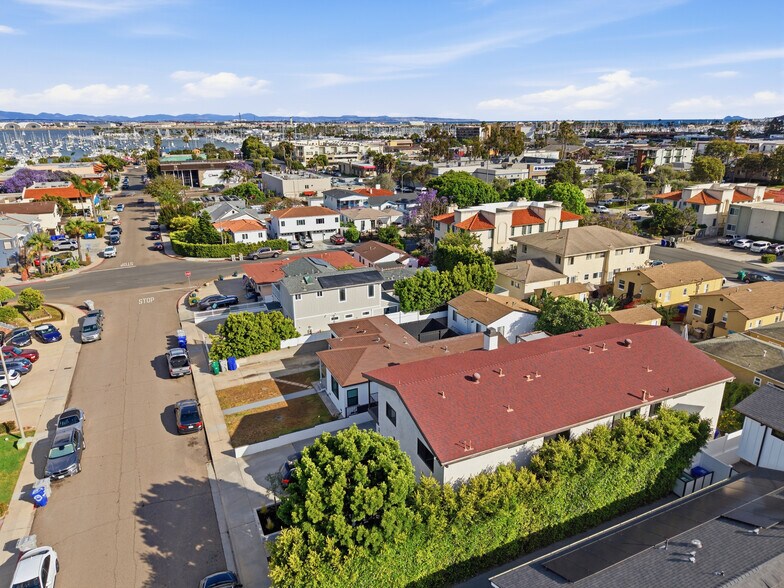 More Photos Of 3129 Emerson St, San Diego Apartments For Sale