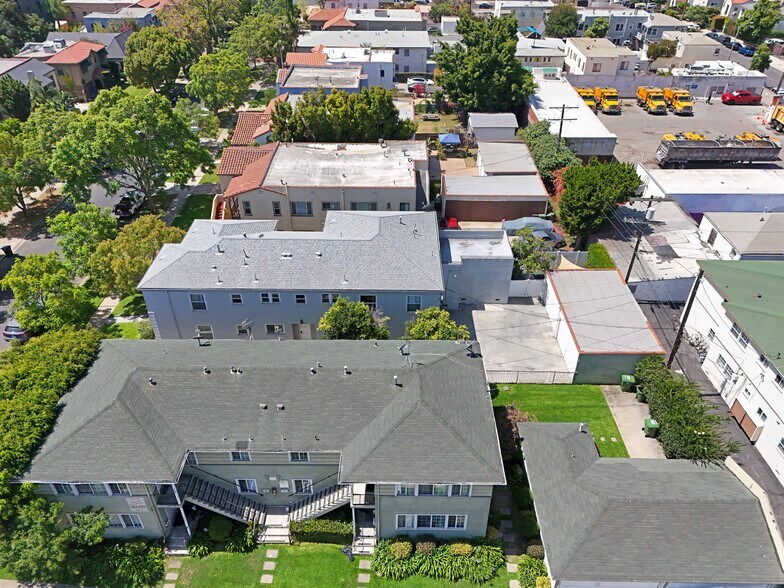 More Photos Of 1257 S Cloverdale Ave, Los Angeles Apartments For Sale