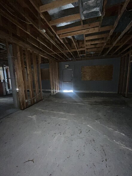 More Photos Of 820 S 6th St, Las Vegas Storefront Retail Office For Lease