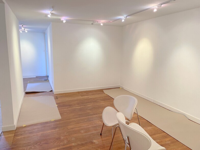 More Photos Of 4935 Byers Ave, Fort Worth Freestanding For Sale