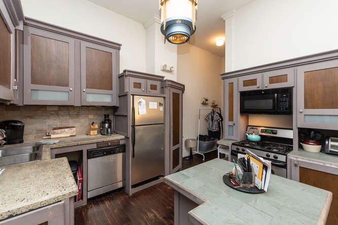 More Photos Of 239 Race St, Philadelphia Apartments For Sale