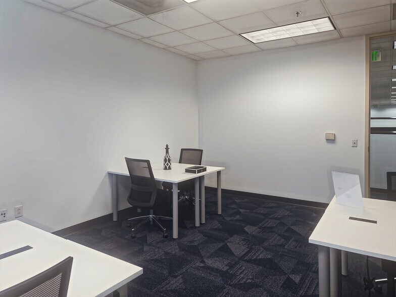 More Photos Of 400 S 4th St, Las Vegas Coworking Space