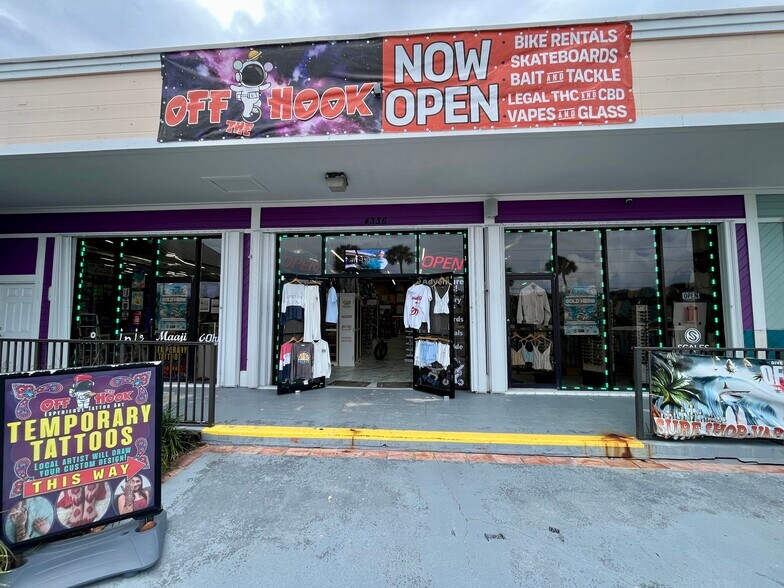 More Photos Of 4392 NE Ocean Blvd, Jensen Beach Storefront Retail Office For Lease