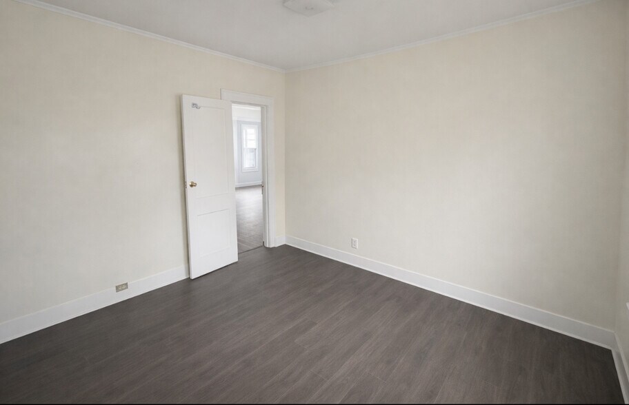 More Photos Of 335 Shonnard St, Syracuse Apartments For Sale