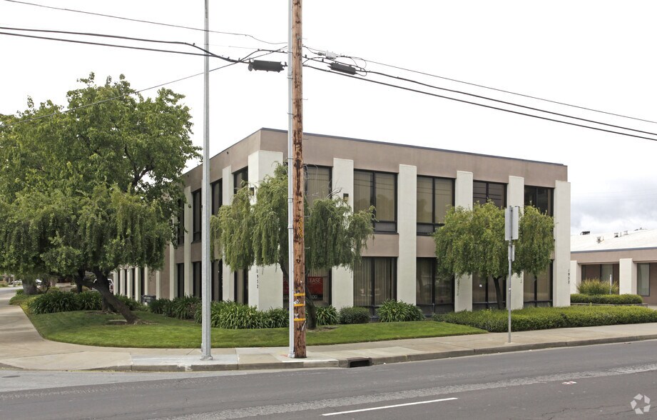 More Photos Of 1952 Camden Ave, San Jose Office For Lease