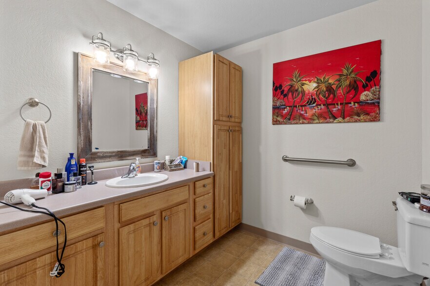 More Photos Of 1120 E Parkway Ave, Oshkosh Multifamily For Sale