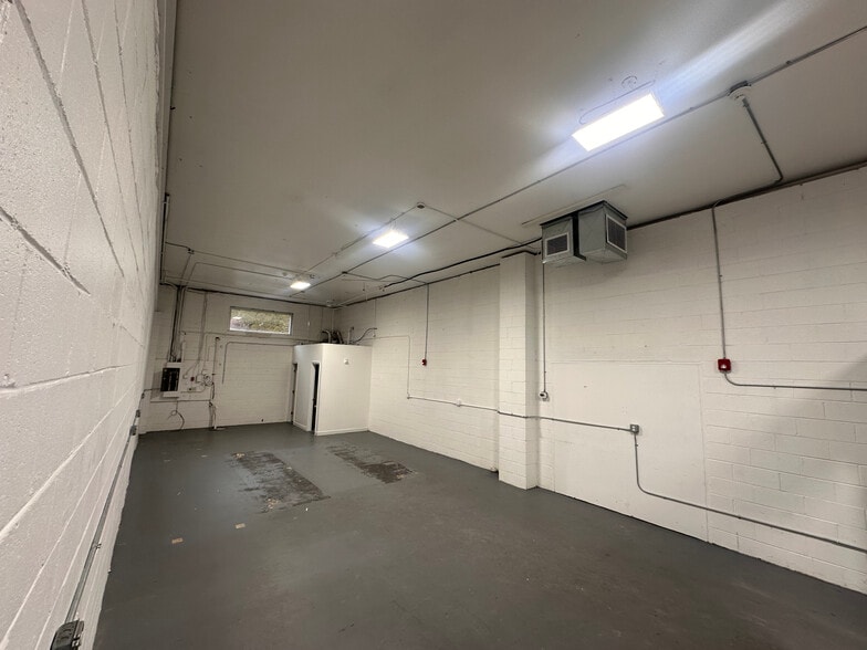 More Photos Of 451 E Main St, Denville Warehouse For Lease