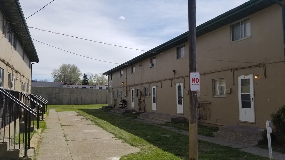 More Photos Of 1800 9th Ave S, Great Falls Apartments For Sale