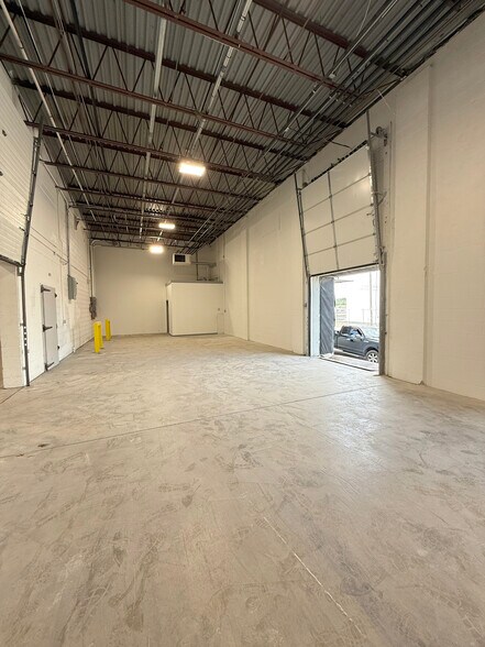 More Photos Of 1249 N Quebec St, Allentown Distribution For Lease