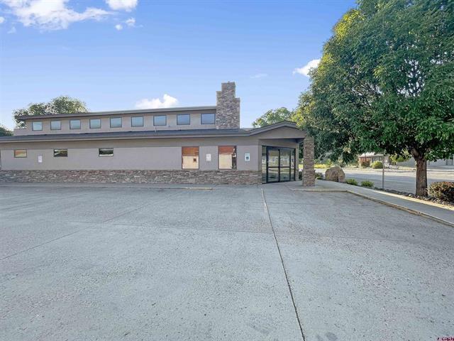 More Photos Of 365 W Bridge St, Hotchkiss Medical For Sale