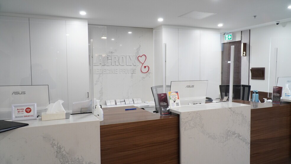 More Photos Of 556 de Mortagne, Boucherville Medical For Sale