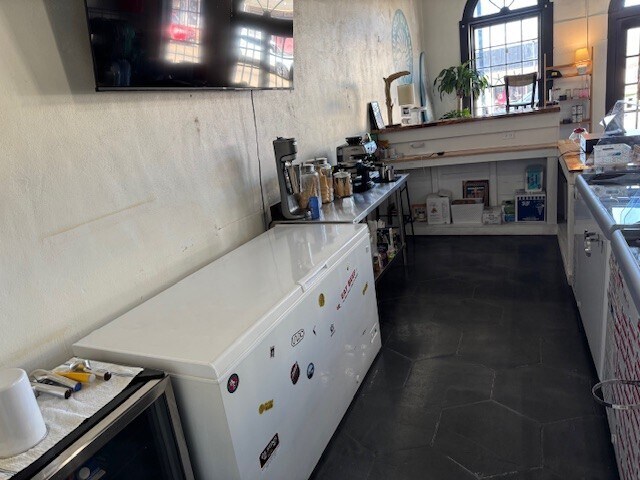 More Photos Of 205 E Main St, Hogansville Storefront Retail Office For Sale