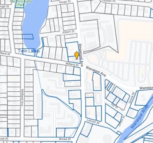 More Photos Of 324 Ringwood Ave, Pompton Lakes Storefront Retail Residential For Lease