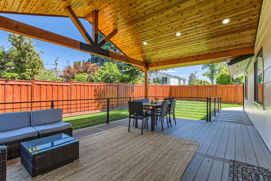 More Photos Of 8955 SW Club Meadow Ln, Portland Continuing Care Retirement Community For Sale