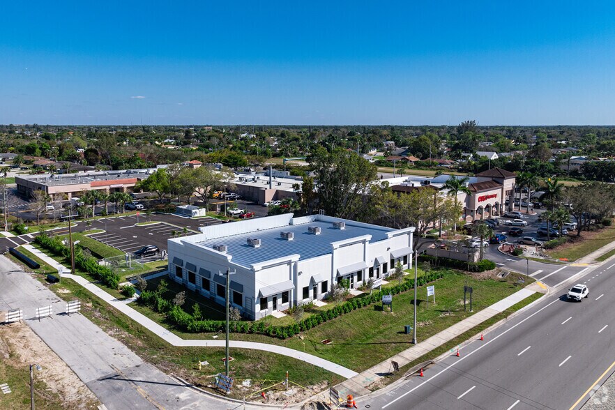 More Photos Of 2772 Santa Barbara Blvd, Naples Medical For Lease