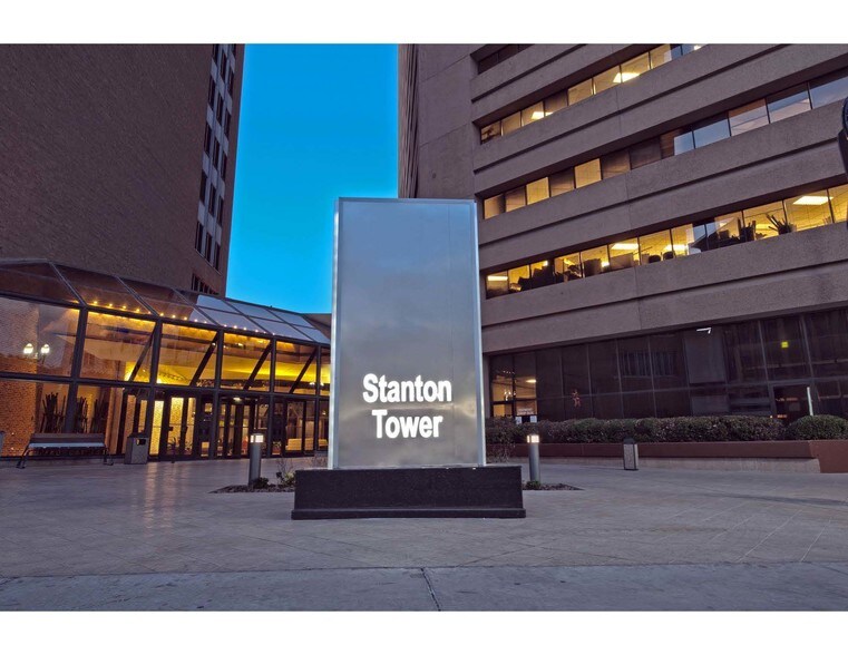 More Photos Of 100 N Stanton St, El Paso Office For Lease