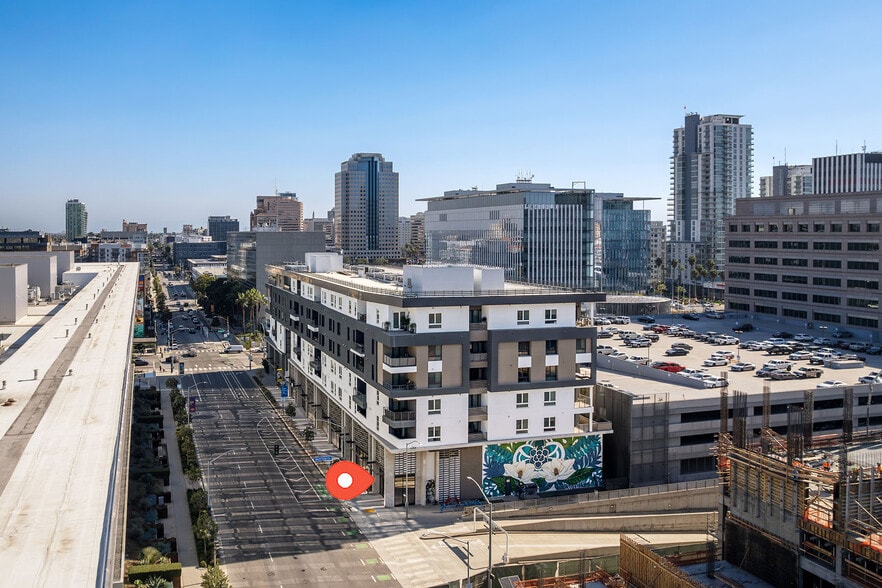 More Photos Of 500 W Broadway, Long Beach Apartments For Lease