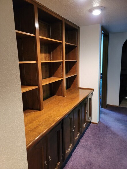 More Photos Of 131 W 1st St, Mesa Office For Sale