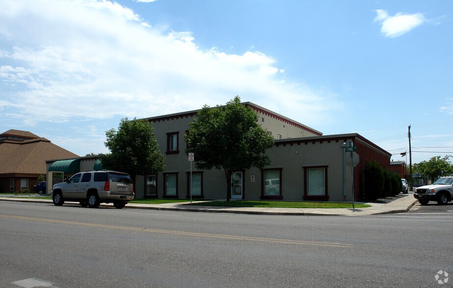 More Photos Of 211-217 E Pine Ave, Meridian Office For Lease