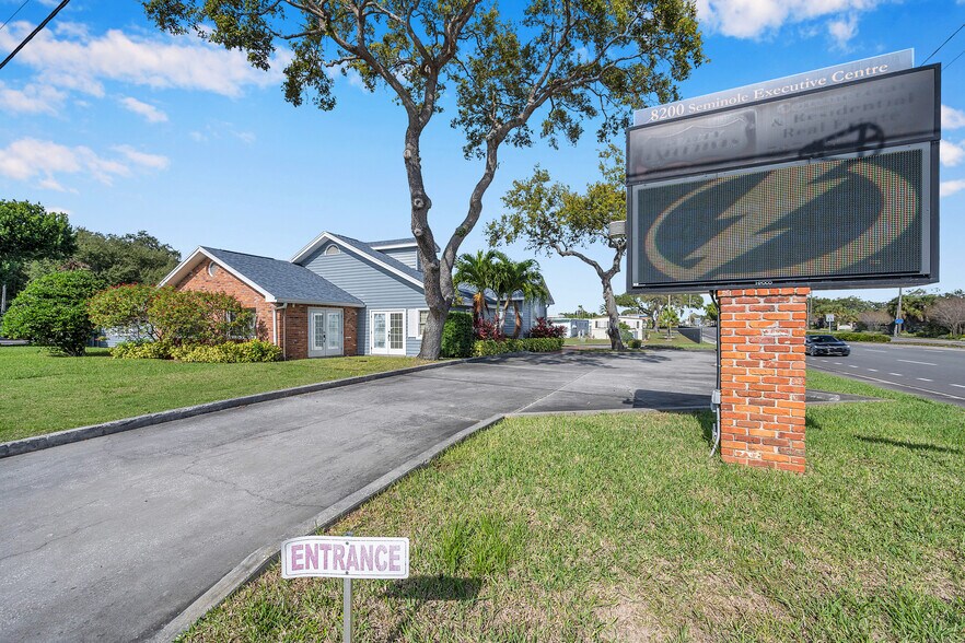 More Photos Of 8200 Seminole Blvd, Seminole Medical For Sale