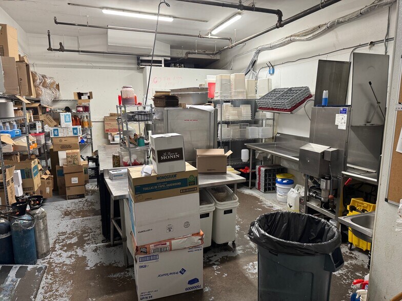 More Photos Of 941 Pearl St, Eugene Restaurant For Lease