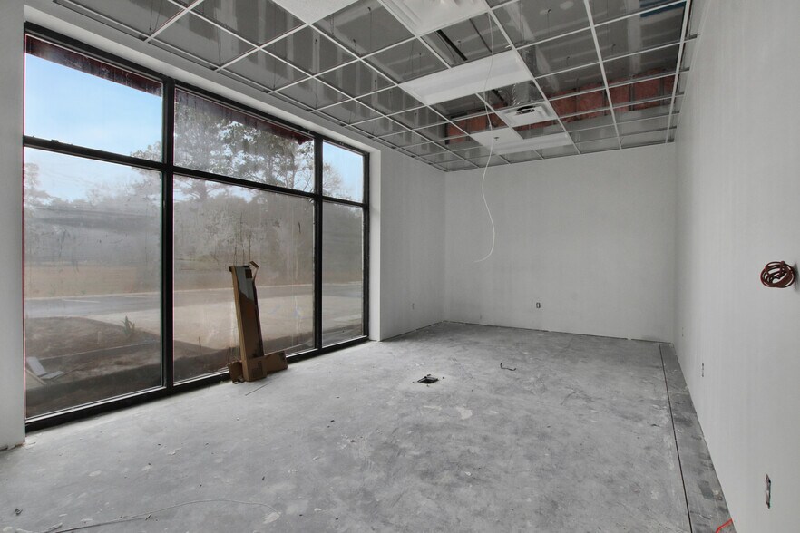 More Photos Of 179 Quality Dr, Summerville Unknown For Lease