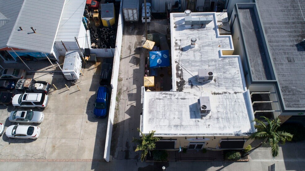 More Photos Of 111 W Olympia Ave, Punta Gorda Restaurant For Sale