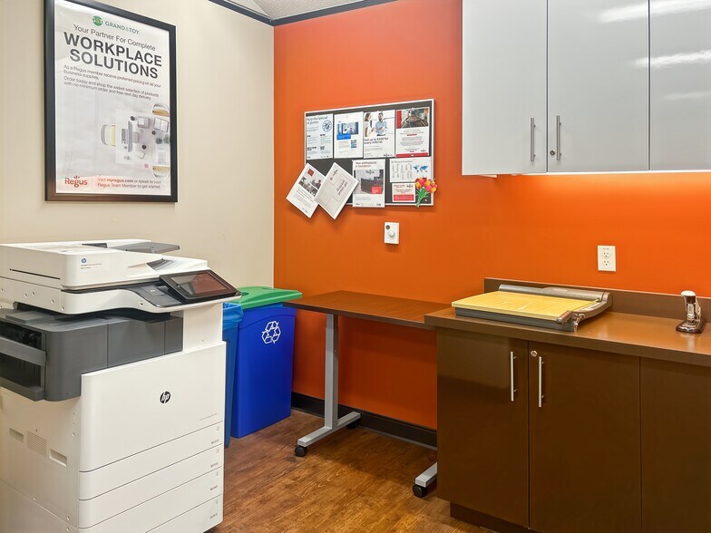 More Photos Of 10180 101 St NW, Edmonton Coworking Space