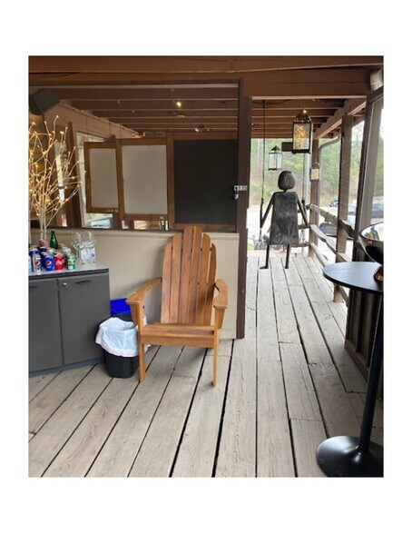 More Photos Of 5490 S Parmalee Gulch Rd, Indian Hills Freestanding For Sale