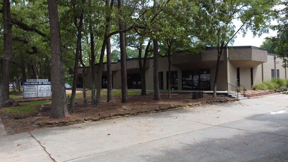 Primary Photo Of 1110 Kingwood Dr, Kingwood Office For Sale