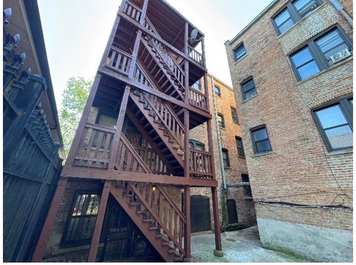 More Photos Of 8156 S Laflin St, Chicago Apartments For Sale