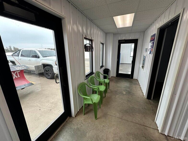 More Photos Of 113 M-553, Gwinn Carwash For Sale