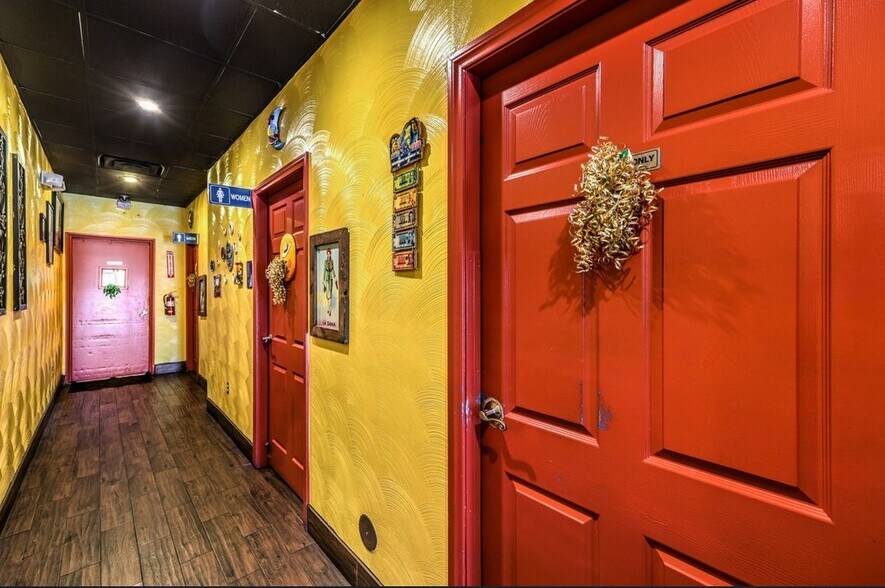 More Photos Of 1108 E Lake Mead Blvd, North Las Vegas Restaurant For Sale