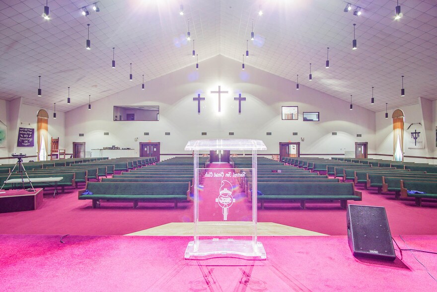 More Photos Of 1005 SW 4th St, Moore Religious Facility For Sale