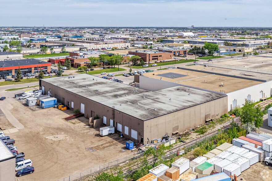 More Photos Of 15923 114 Av NW, Edmonton Light Manufacturing For Lease