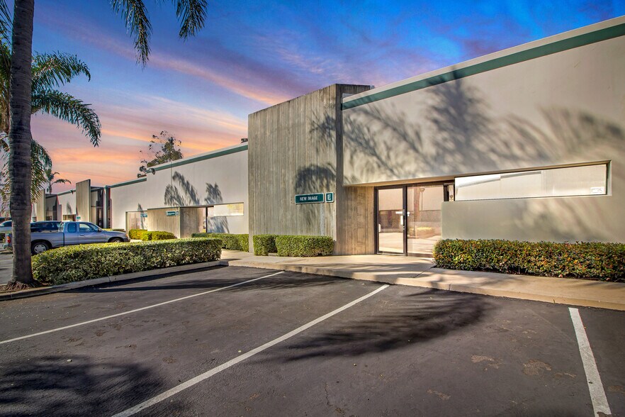 More Photos Of 2681 Dow Ave, Tustin Manufacturing For Lease