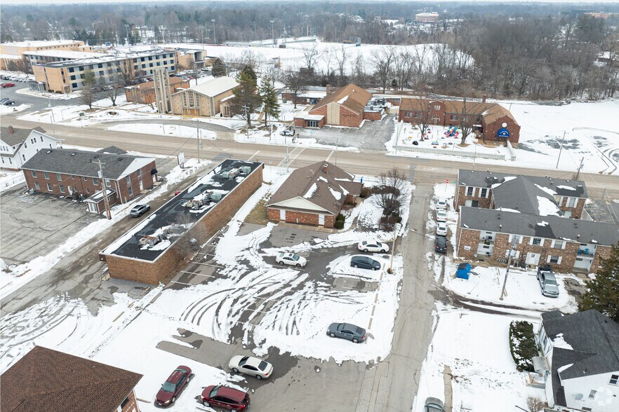 More Photos Of 5300 W Main St, Belleville Medical For Sale