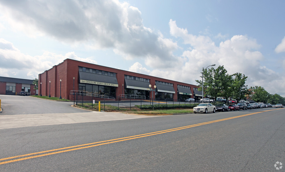 Primary Photo Of 3321 75th Ave, Landover Warehouse For Lease