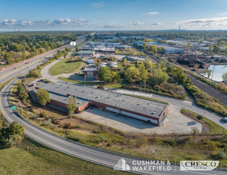 More Photos Of 27600 Lakeland Blvd, Euclid Manufacturing For Sale