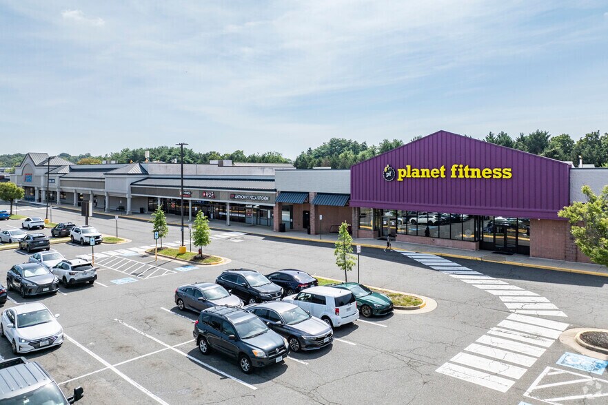 Primary Photo Of 6315-6365 Multiplex Dr, Centreville General Retail For Lease